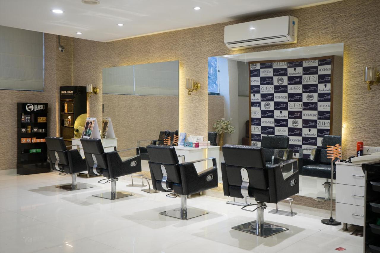 Clarks Inn Suites Kangra Ngoại thất bức ảnh
