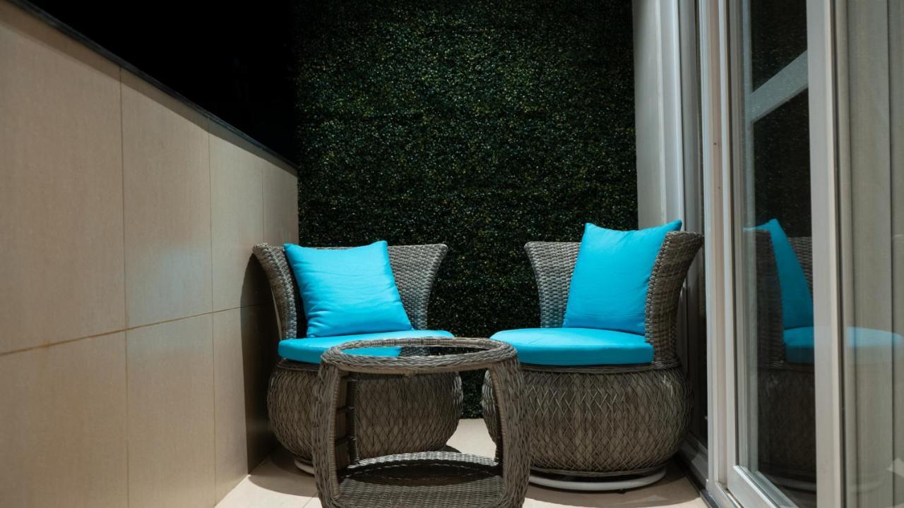 Clarks Inn Suites Kangra Ngoại thất bức ảnh