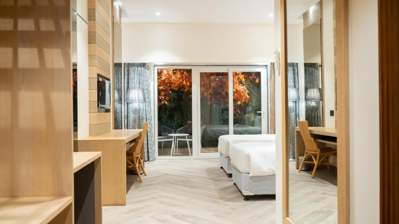 Clarks Inn Suites Kangra Ngoại thất bức ảnh